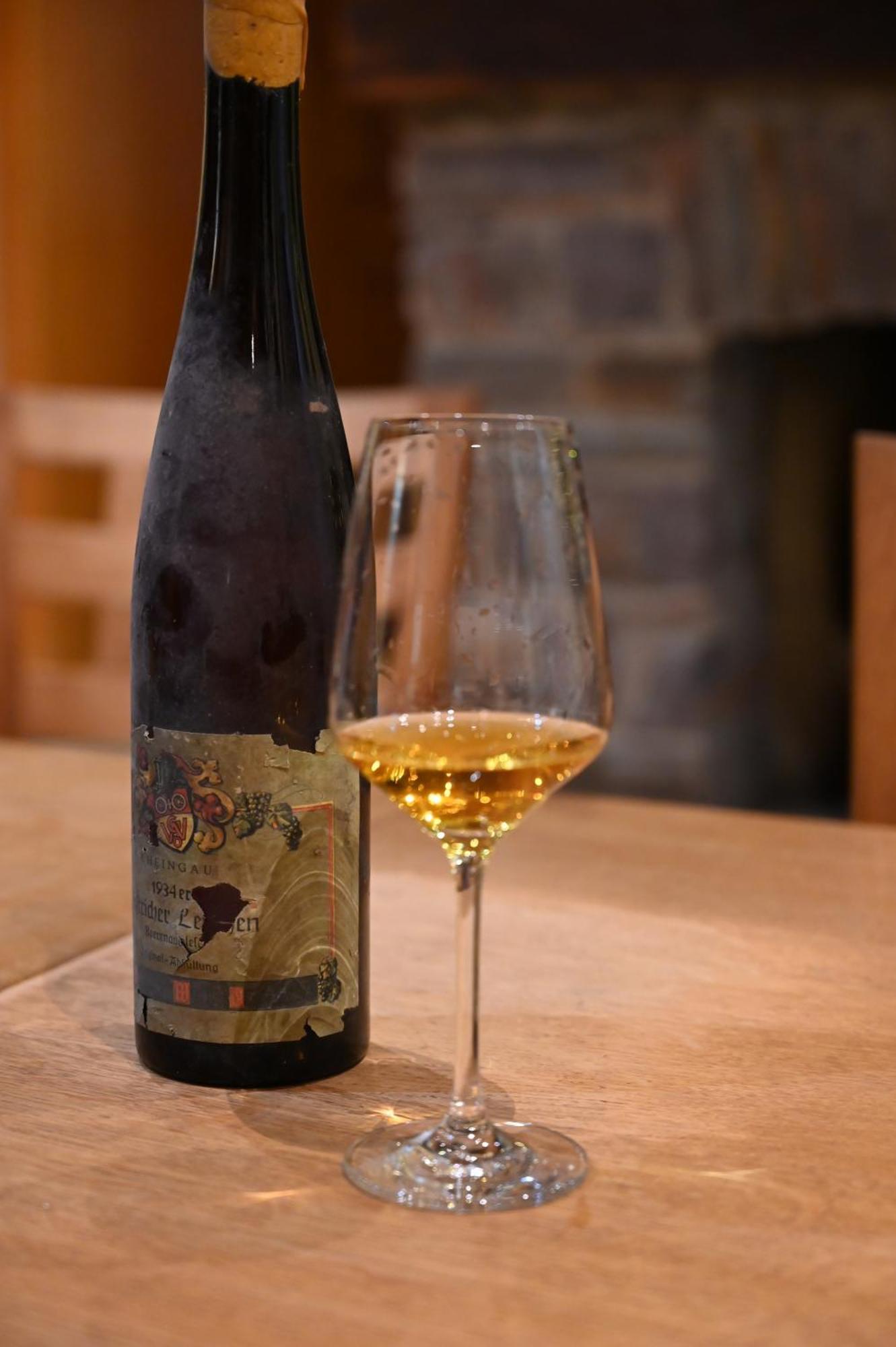 Wein- Und Sekthaus F.B.Schoenleber Oestrich-Winkel Luaran gambar